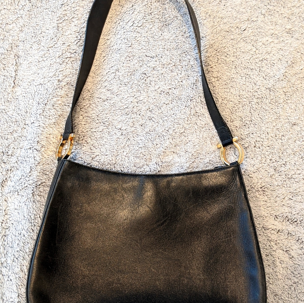 Vintage Salvatore Ferragamo leather bag